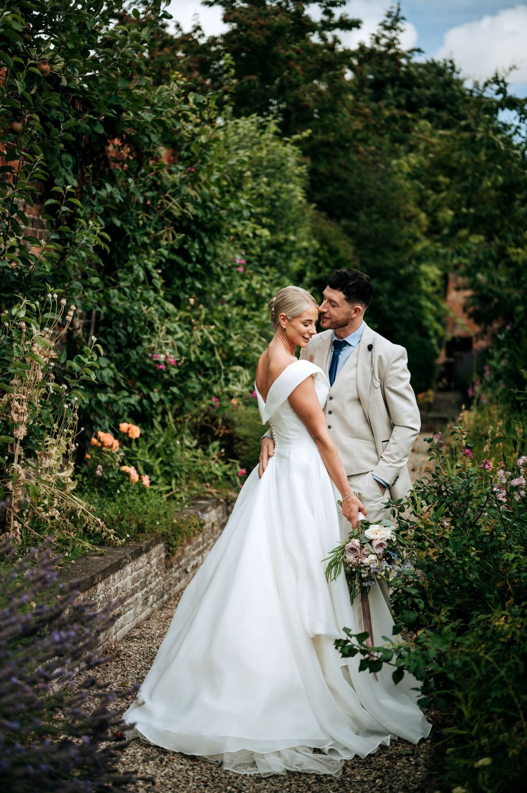 Bardney Hall Wedding Photo of Brides