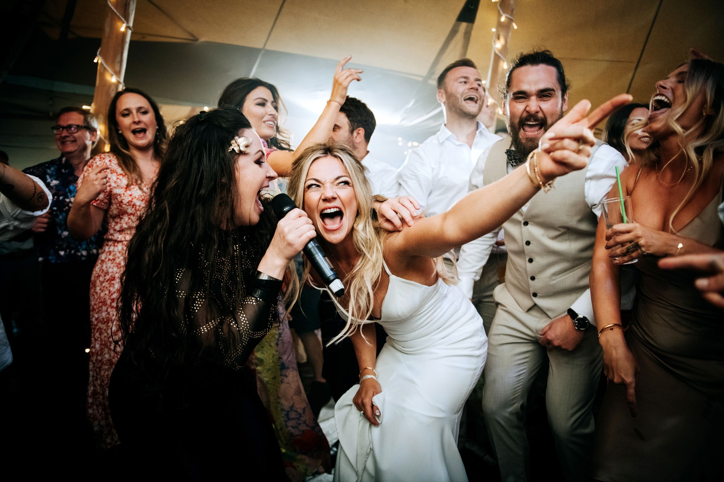 Hull Wedding Photography Bride Dancing